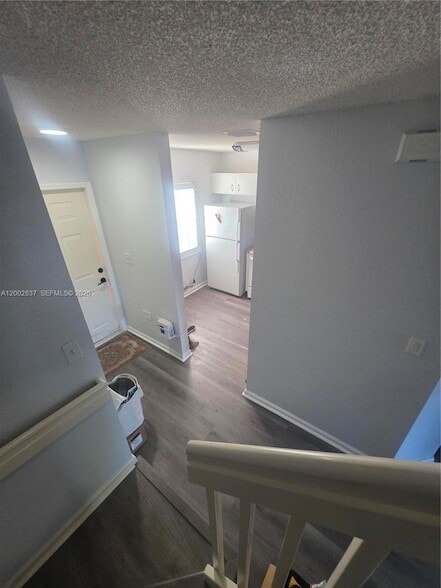 Building Photo - 14055 SW 120th Ct