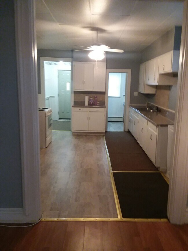 Kitchen - 349 3rd St