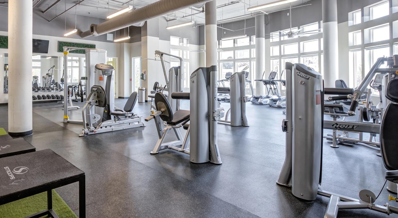 Building Photo - 949 Cleveland St