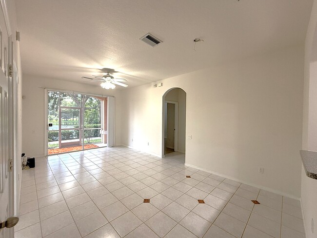 Building Photo - 13584 Turtle Marsh Loop