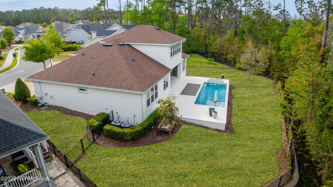 Building Photo - 8669 Mabel Dr