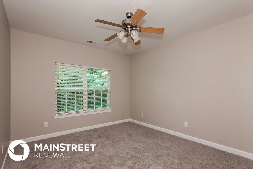 Building Photo - 2873 Island Point Dr NW