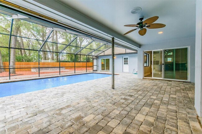 Building Photo - 2709 Herndon St