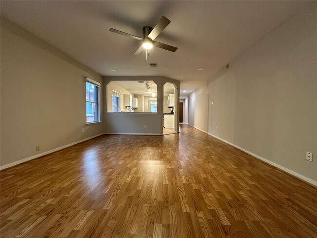 Building Photo - 21907 Willow Downs Dr