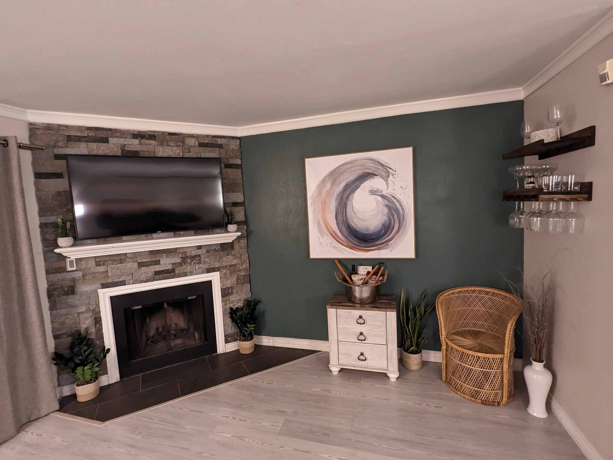 Building Photo - 7910 E Thomas Rd