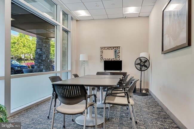 Building Photo - Welcome to Potomac Club—an amenity-packed, gated community!