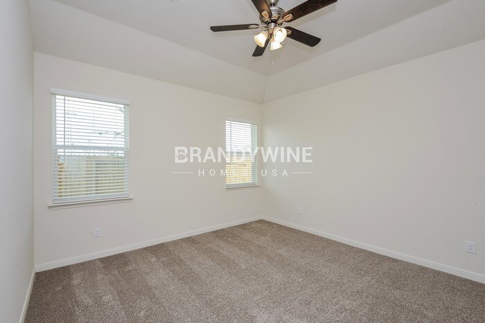 Building Photo - 1437 Woodwinds Dr