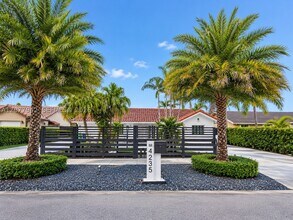 Building Photo - 4235 SW 143rd Ct