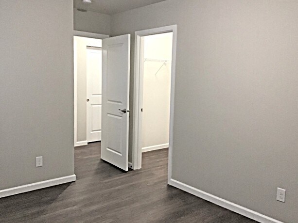 Building Photo - 1011 Riggs Dr E