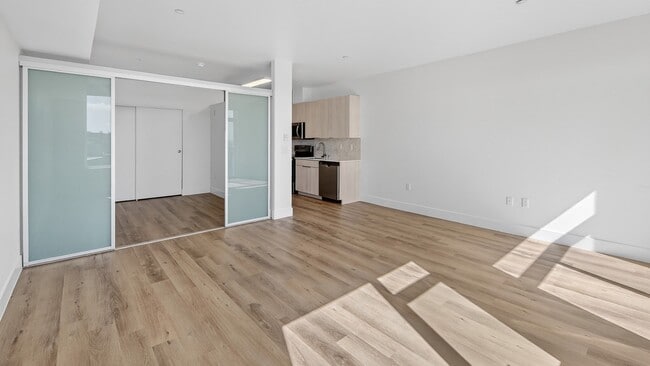 Floorplan - Mural