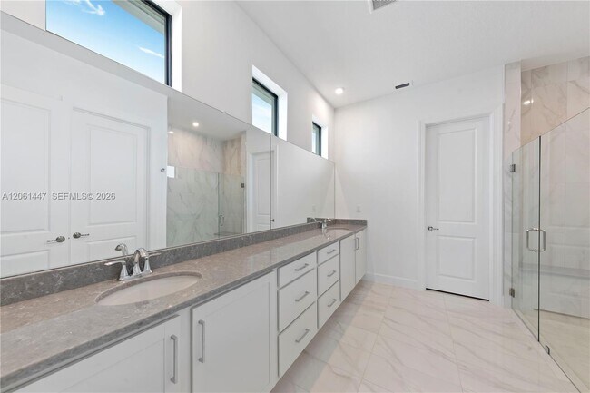 Building Photo - 2671 NW 87th Ter