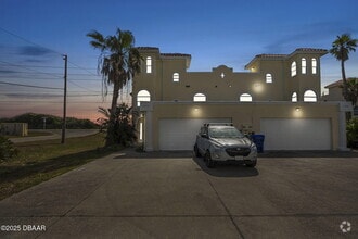 Building Photo - 3076 Ocean Shore Blvd
