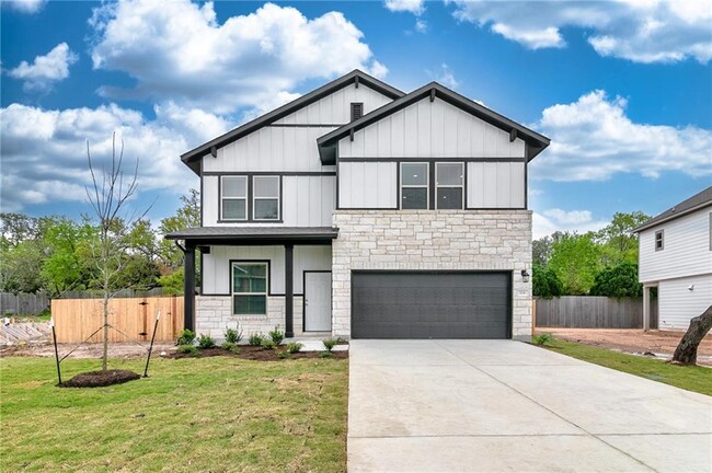 Building Photo - 124 Driftwood Hills Way