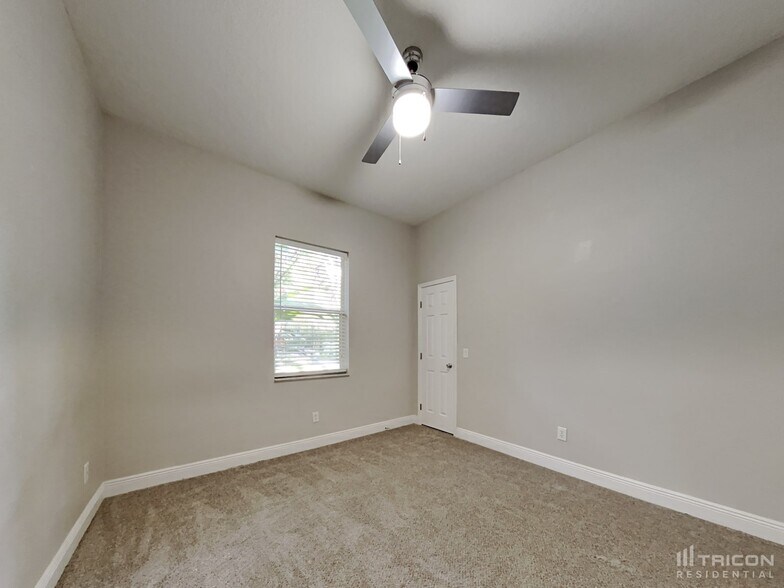 Building Photo - 4534 Highland Creek Dr