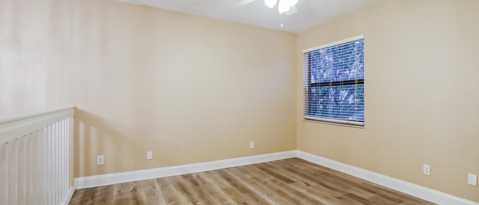 Building Photo - 11165 NW 34th Ct