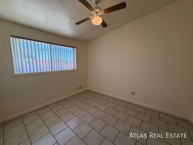 Building Photo - 1932 S Campbell Ave