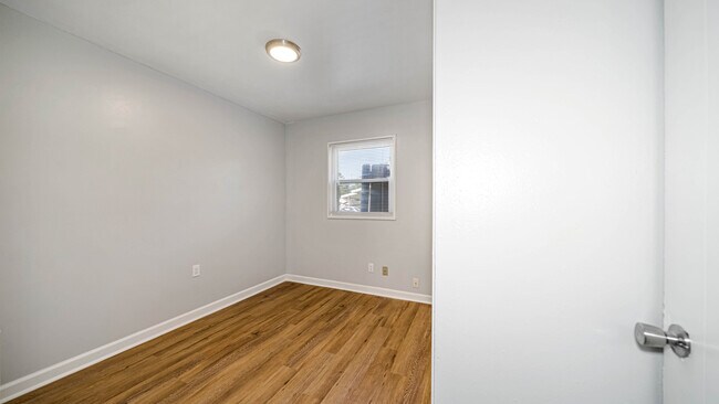 Building Photo - 2126 Evans Ave NW