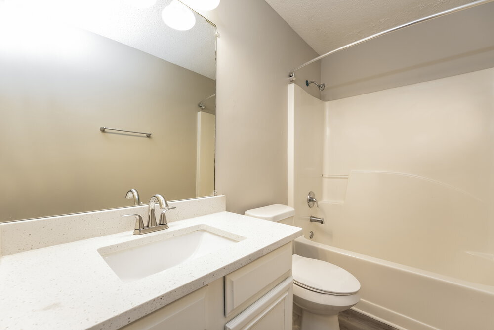 Building Photo - 2099 Mulberry Ln