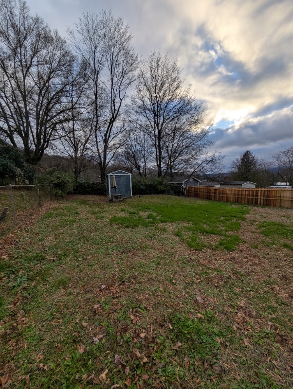 Building Photo - 211 Dale St