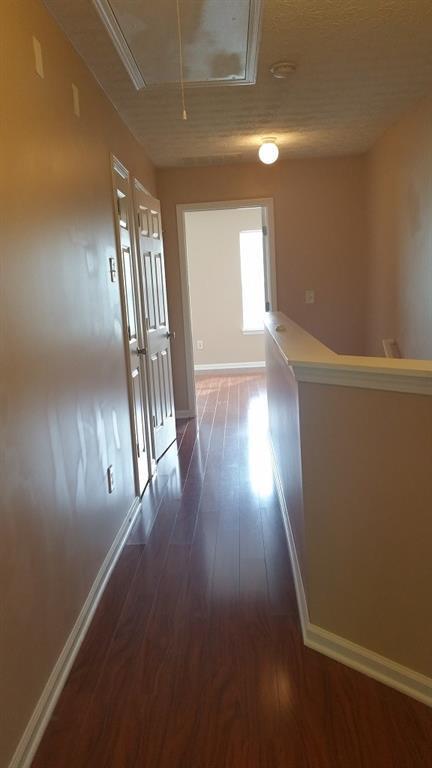Building Photo - 2740 Heathrow Dr