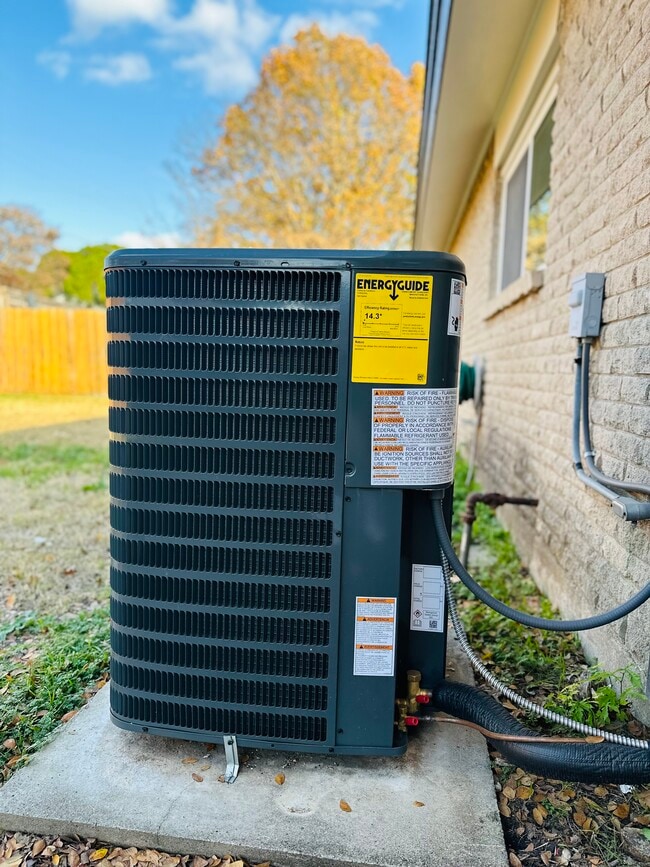 Building Photo - 434 Beverly Dr