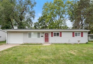Building Photo - 1675 Beverly Dr
