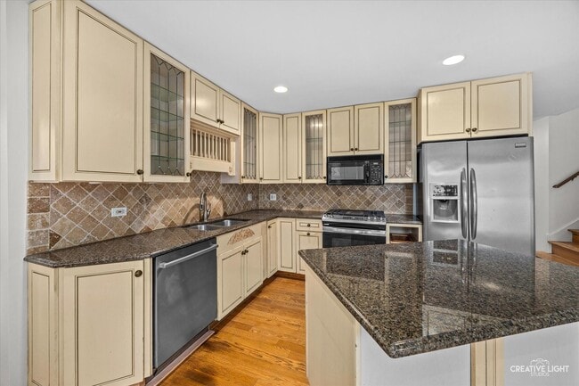 Building Photo - 1333 Briarwood Dr