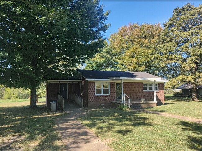 Building Photo - House with HUGE storage barn on 25 acres
