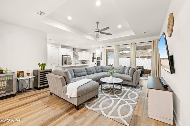 Building Photo - 455 Foxtail Wy
