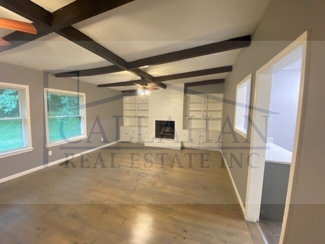 Building Photo - Park Hill Updated 4 bedroom