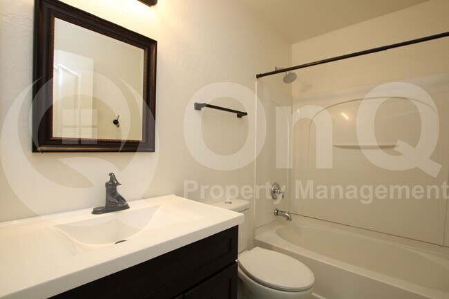 Building Photo - 44779 W Paitilla Ln