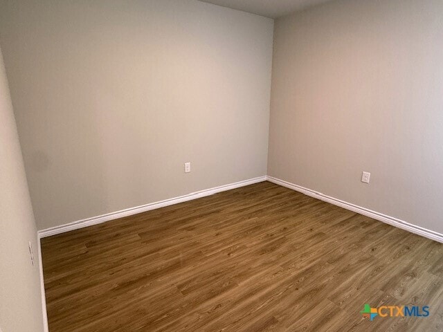 Building Photo - 2410 Westcliff Rd
