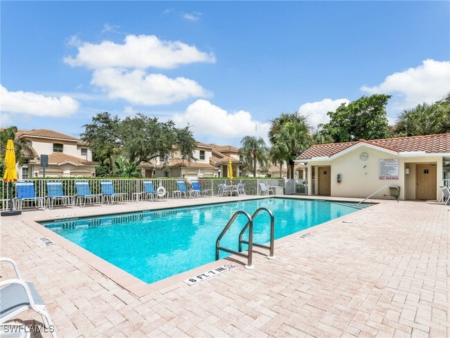 Building Photo - 9071 Las Maderas Dr