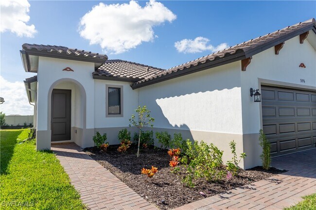 Building Photo - 5096 Nevola Ave