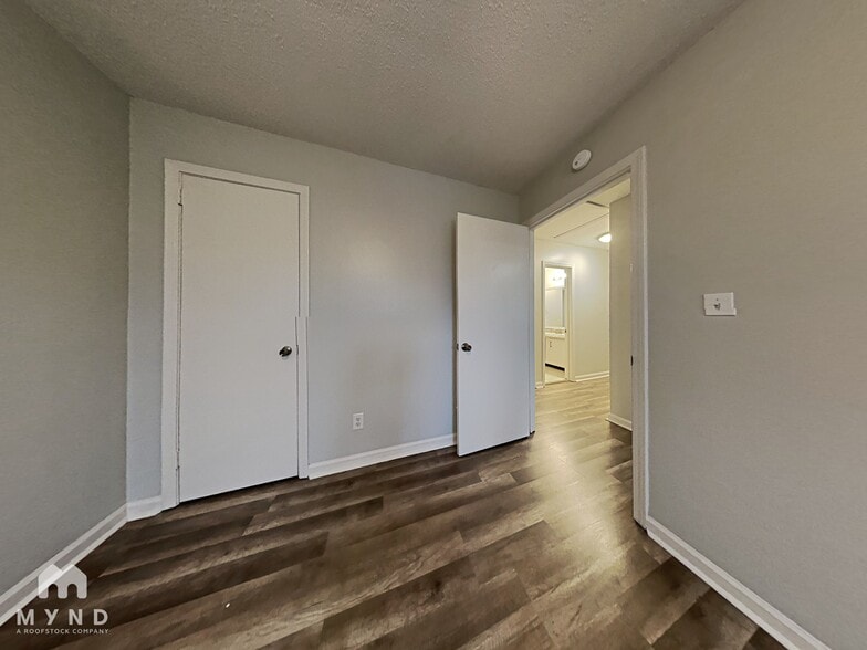 Building Photo - 7322 Cavern Rd