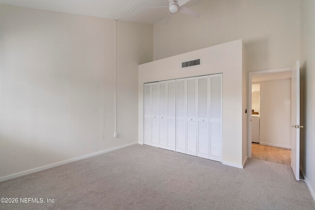 Building Photo - 9787 Sawgrass Dr E
