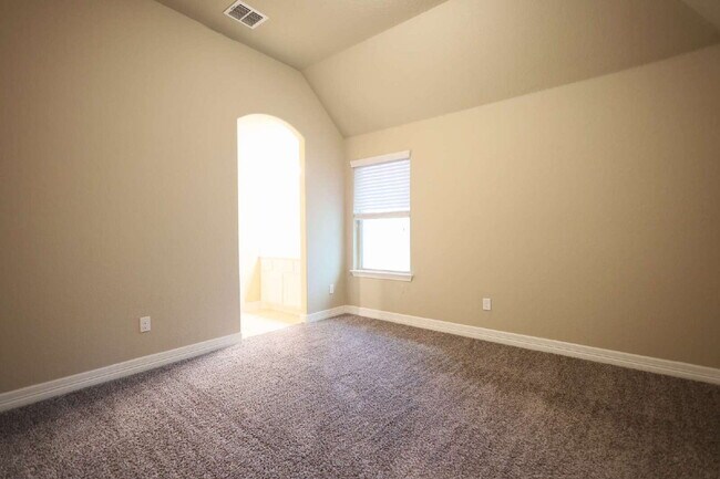 Building Photo - Beautiful 4-Bedroom Home in Stevens Ranch ...