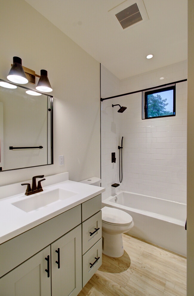 Building Photo - 1221 East Emma Drive