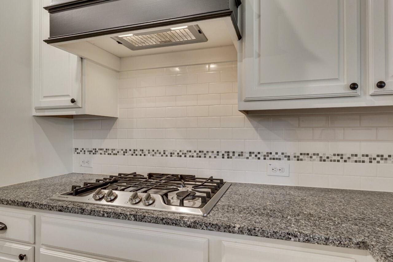 Building Photo - 3022 Maverick Dr