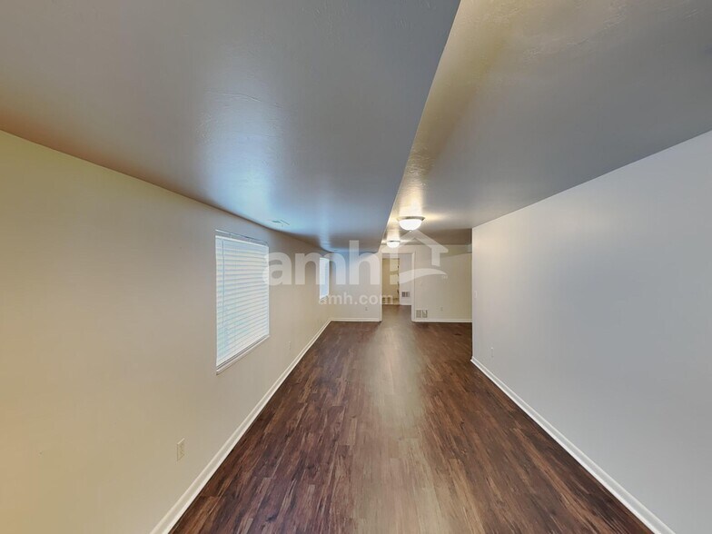 Building Photo - 1666 W 9685 S