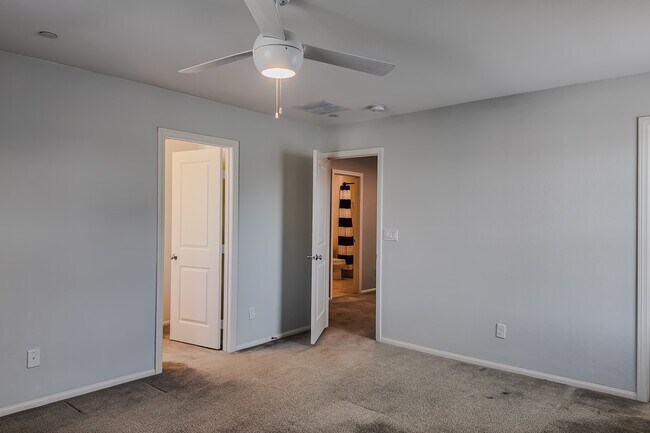 Building Photo - 3210 Brynley Ave