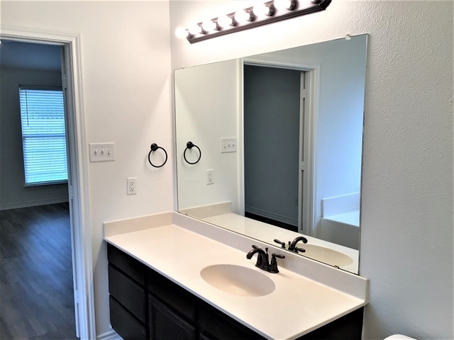 Building Photo - 1325 Rosedale Springs Ln