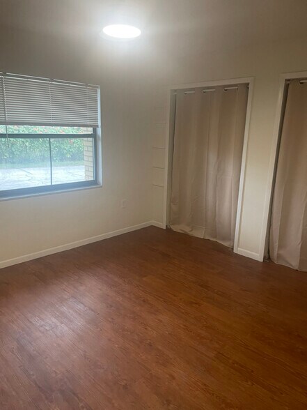 Building Photo - 804 Bebo Ln