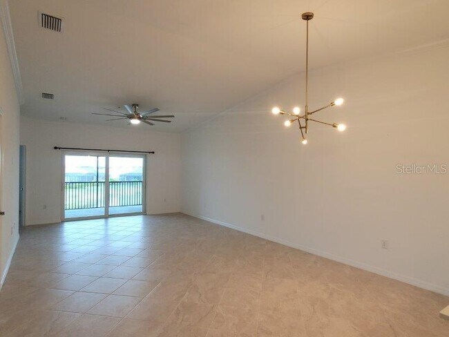 Building Photo - 14184 Heritage Landing Blvd
