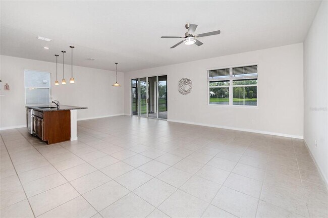 Building Photo - 3619 Voyager Ln