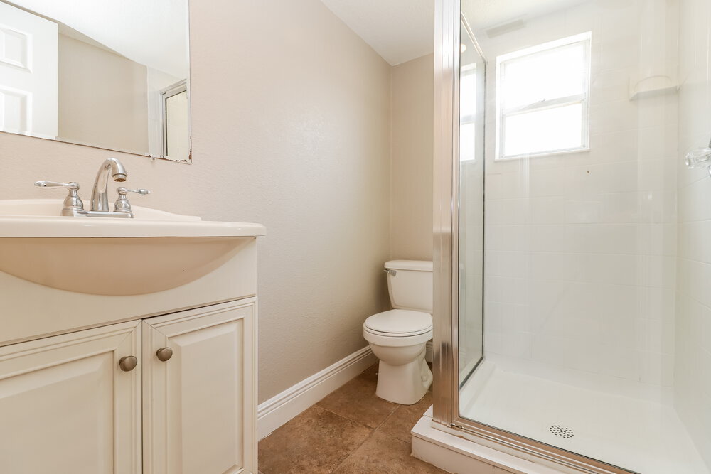 Building Photo - 1518 Crossridge Dr