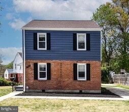 Building Photo - 6912 17th Ave