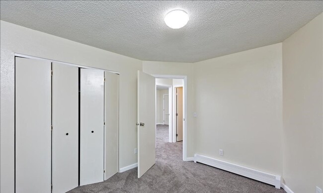 Building Photo - 128