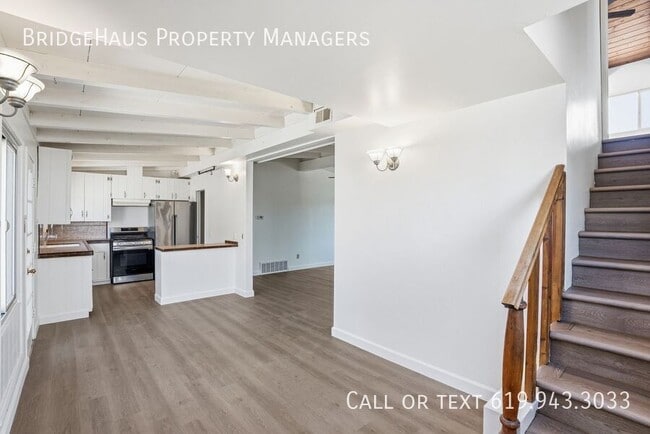 Building Photo - 7562 Zemco Dr