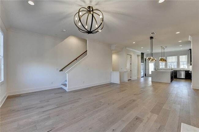 Building Photo - 435 Mayfair Ct